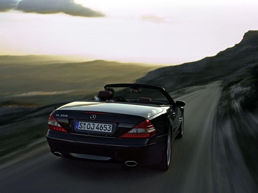  Mercedes-Benz SL350 2006 года  (фото 19 из 22)